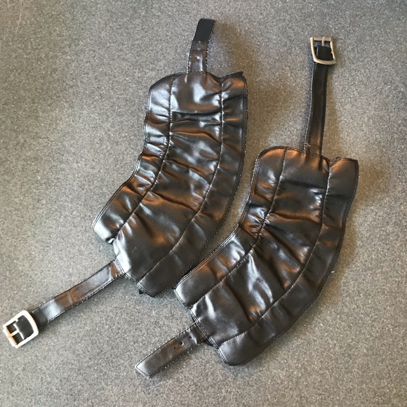 Two Leather Ruffle Boot Accessories - Picture 4 of 4